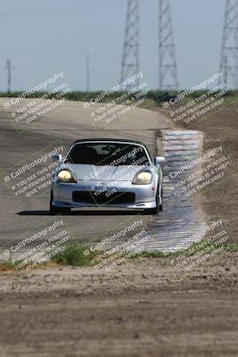 media/May-11-2024-Lotus Club of SoCal (Sat) [[dbcd79269c]]/Intermediate/Session 2 (Outside Grapevine)/